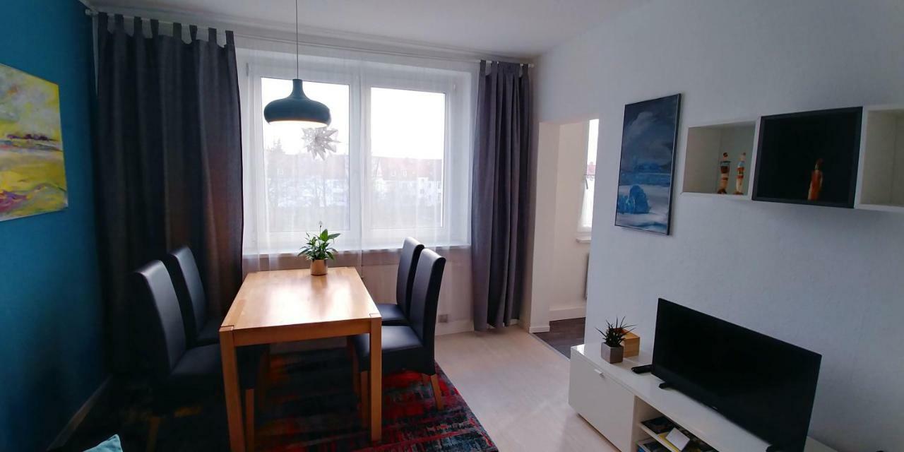 Appartement F3 - "Gemuetlich Mit Kunst" à Dresde Extérieur photo