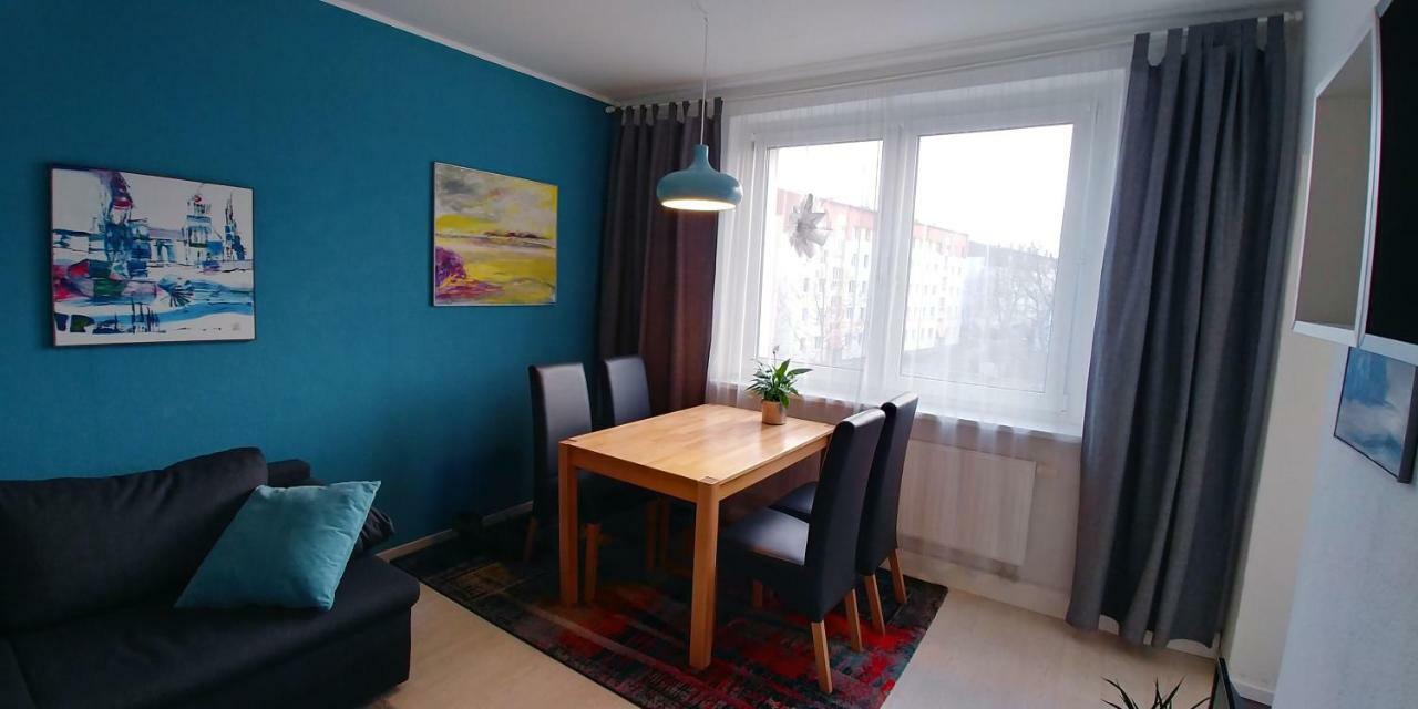 Appartement F3 - "Gemuetlich Mit Kunst" à Dresde Extérieur photo