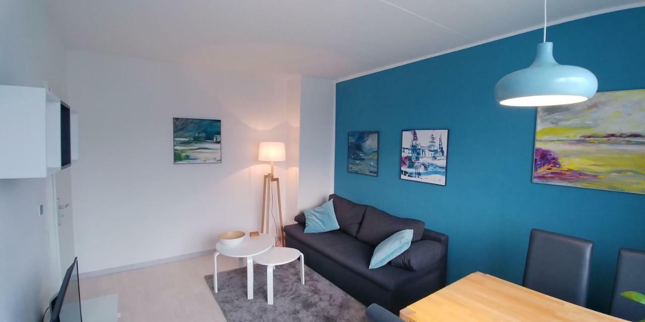 Appartement F3 - "Gemuetlich Mit Kunst" à Dresde Extérieur photo